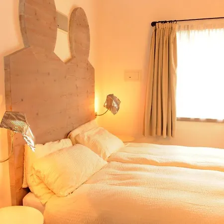 Chalet C'Est La Vie Aparthotel Livigno Kamer foto